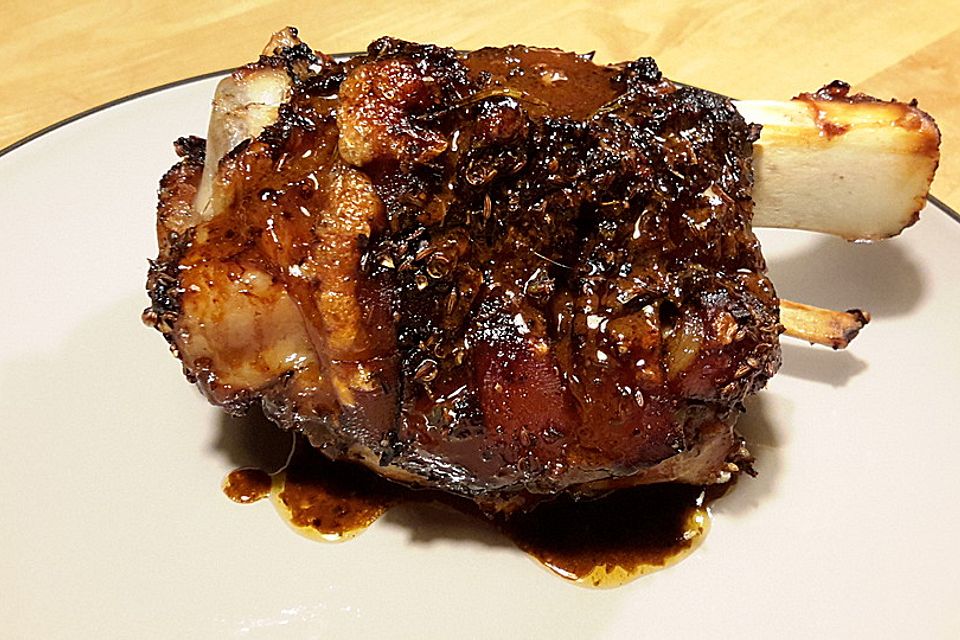 Schweinshaxe mit BBQ-Rub