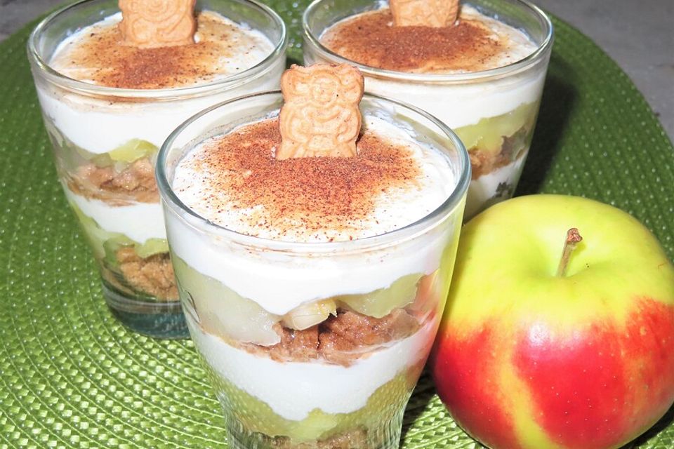 Winterliches Apfeltiramisu