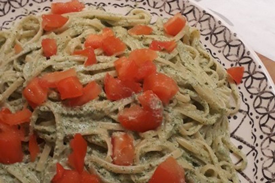 Spaghetti al pesto