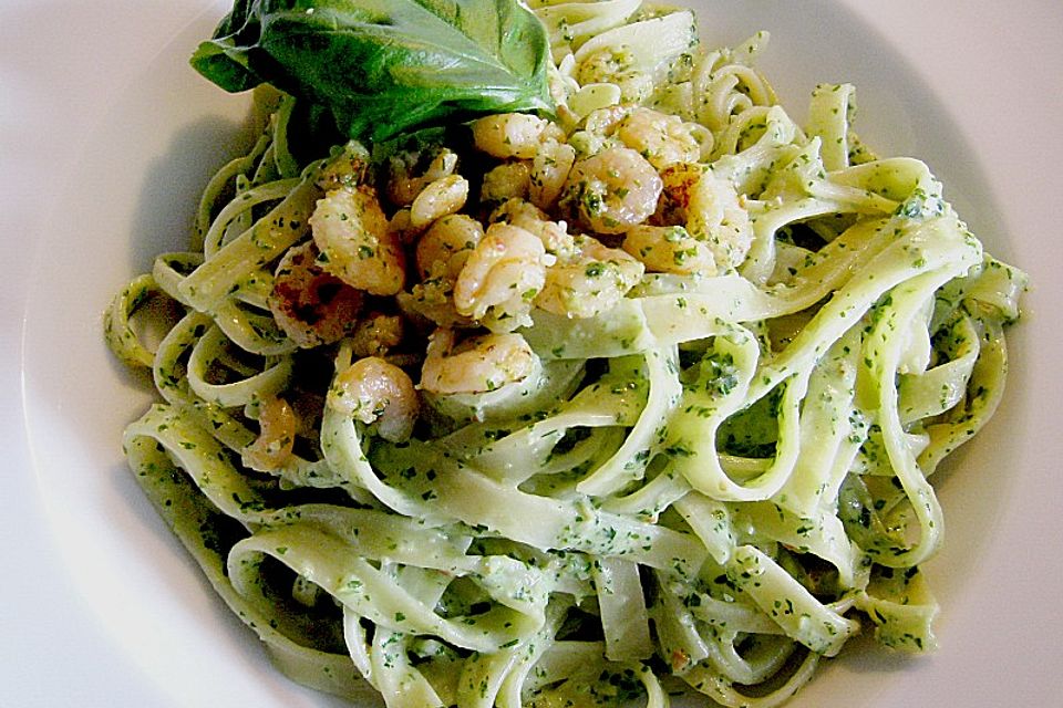 Spaghetti al pesto