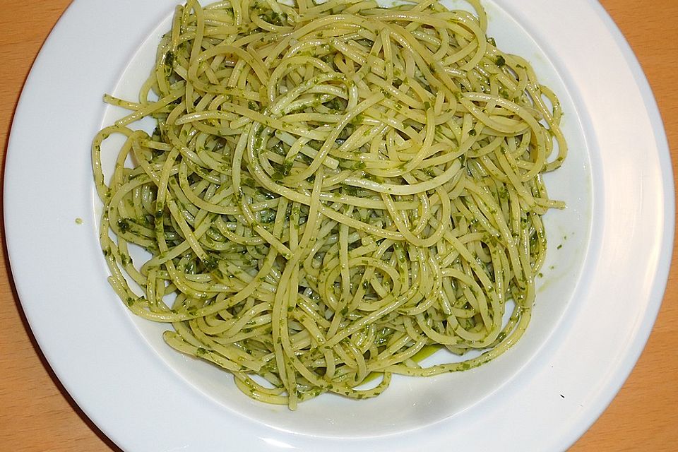 Spaghetti al pesto