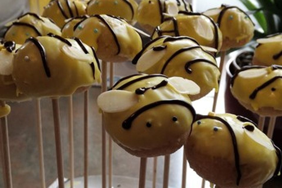 Cake-Pops "Fleißige Bienen"