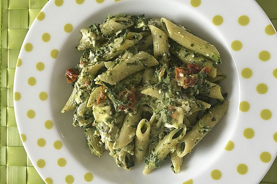 Pasta spinaci alla Cana