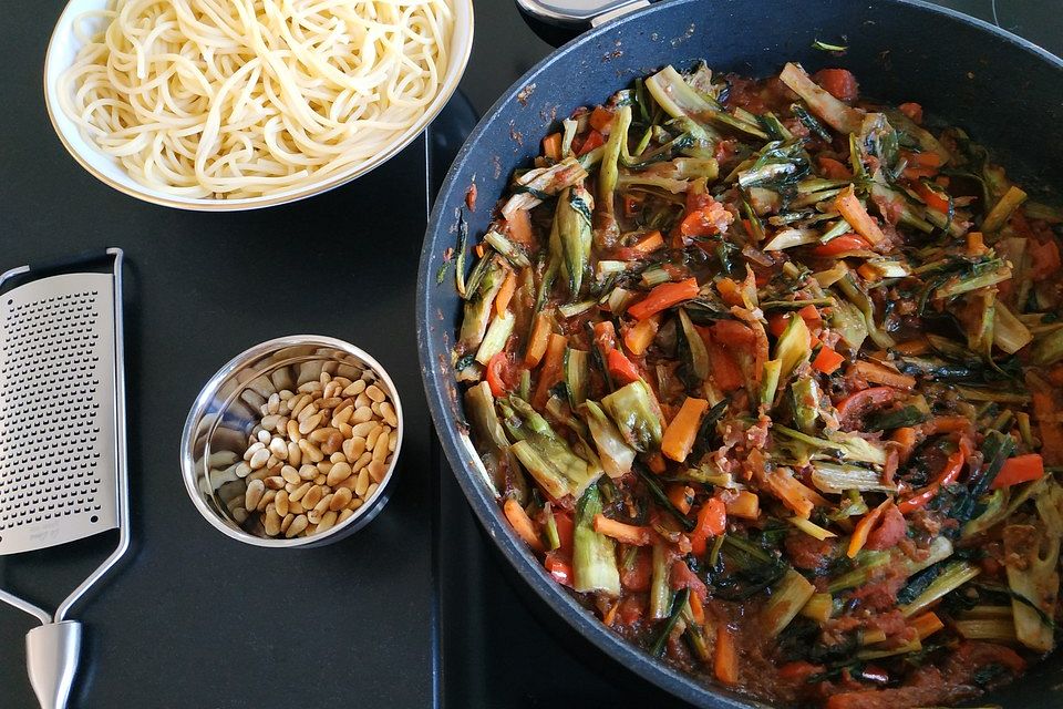 Fusilli mit Puntarelle