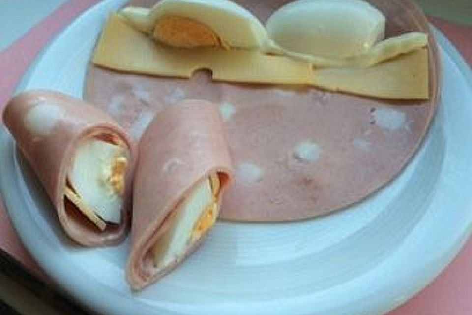 Mortadella-Frühstücksrollen