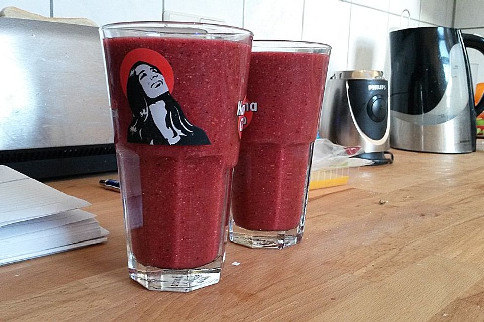 Beeren-Superfood-Smoothie