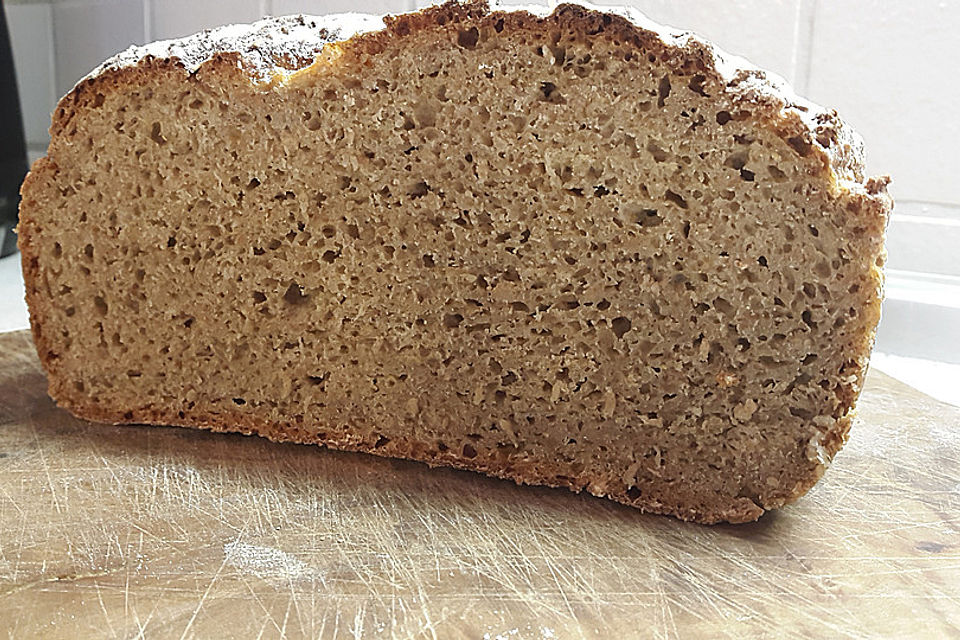 Kräftiges Kölner Roggenmischbrot