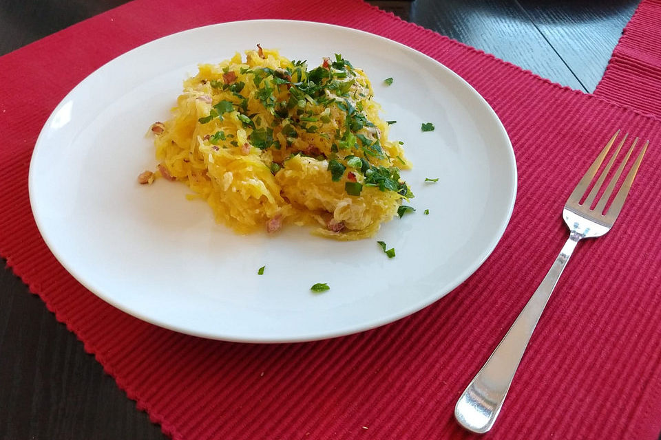 Spaghettikürbis alla Carbonara