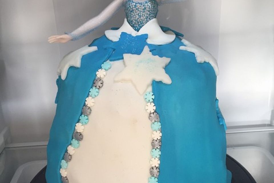 Frozen Elsa Torte