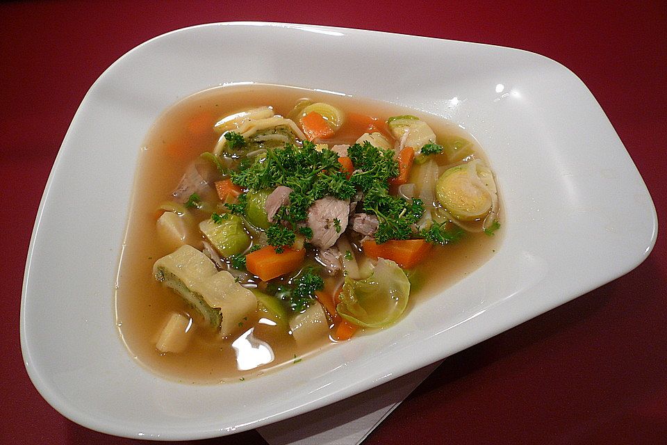 Vreni's Spezial - Hühnersuppe