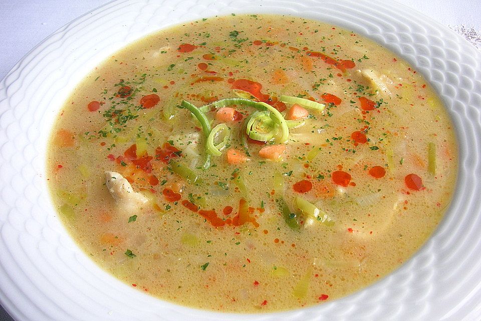 Geflügel-Kokos-Suppe