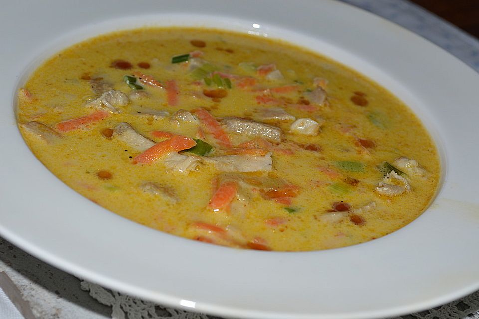 Geflügel-Kokos-Suppe