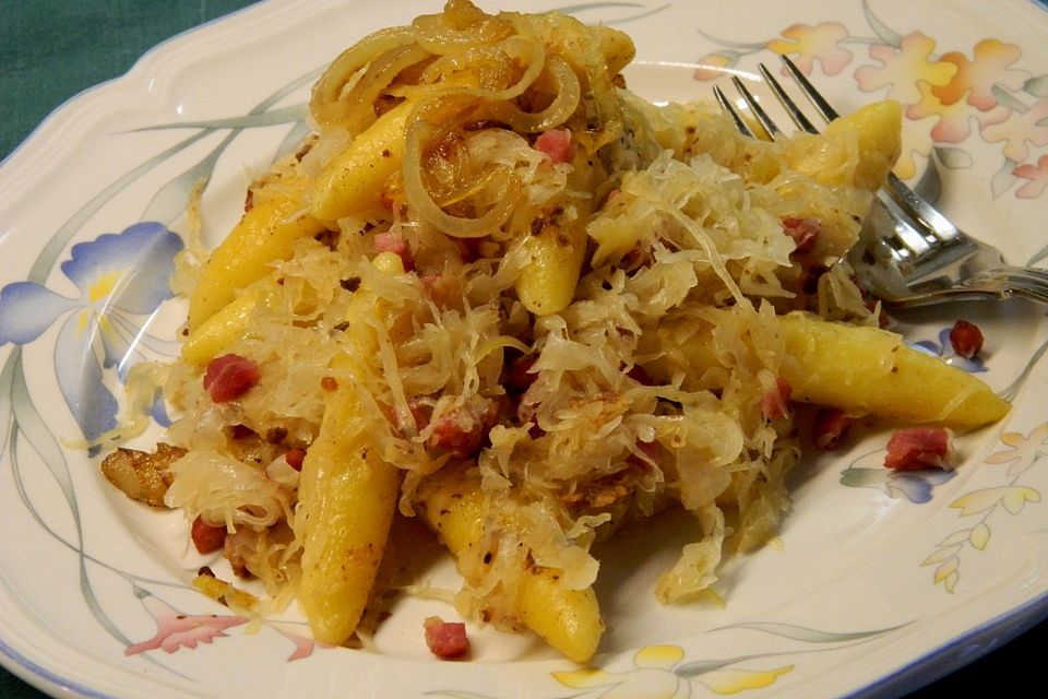 Schupfnudel Sauerkraut Pfanne