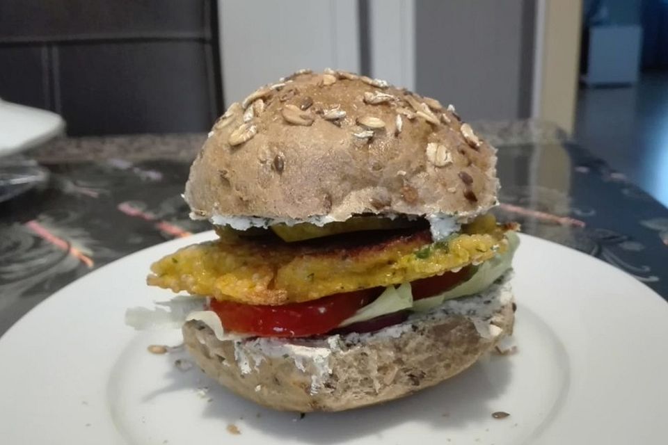 Vegetarischer Quinoa Burger