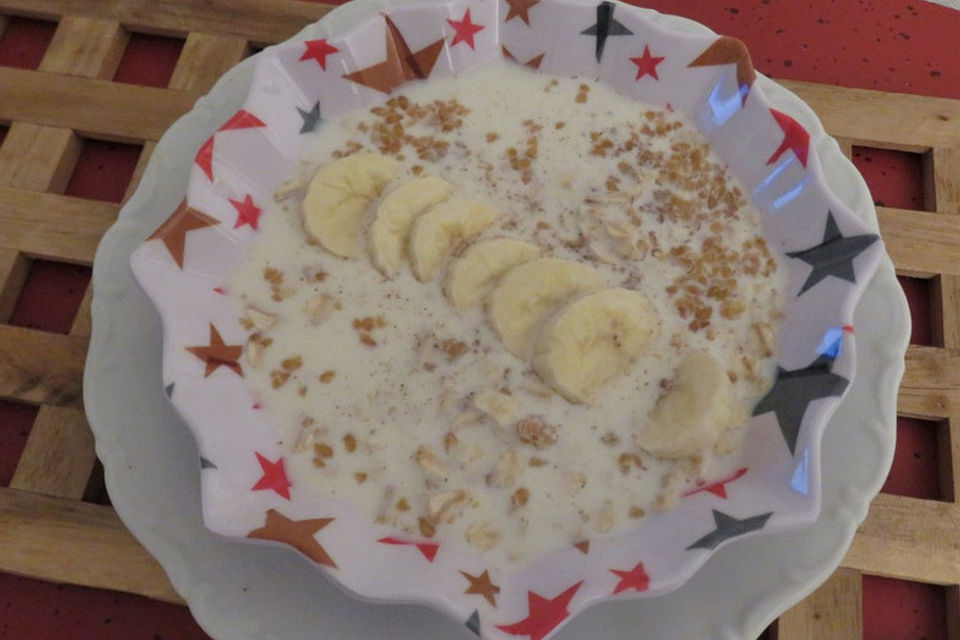 Frühstücksbrei mit Leinsamen