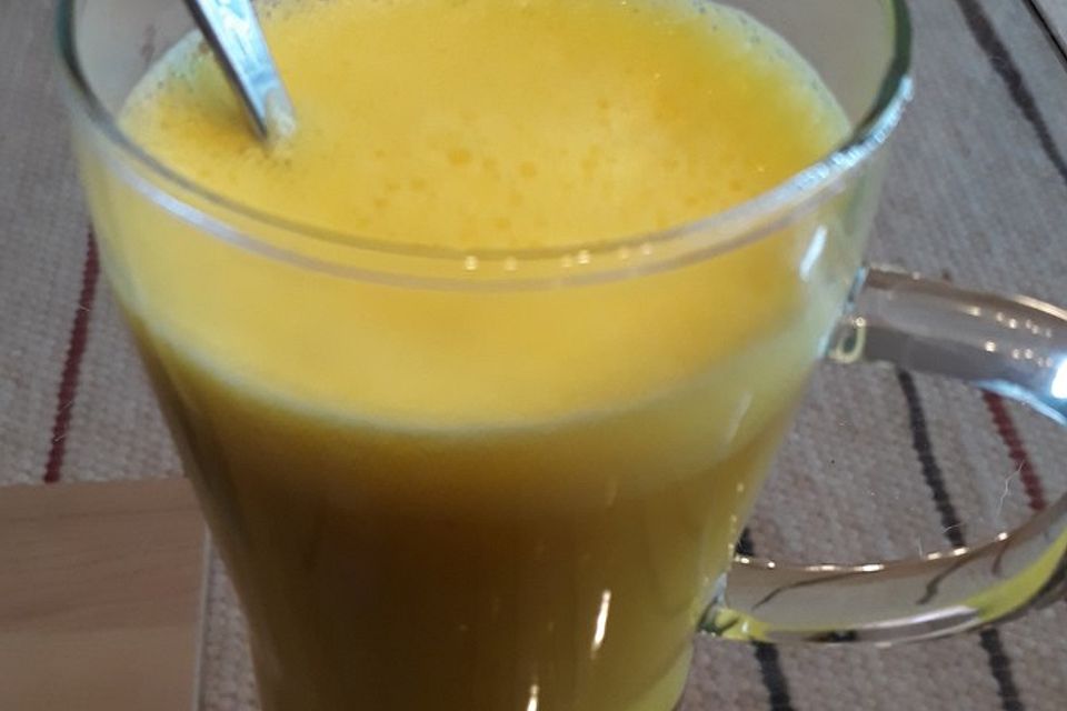 Veganer Mango-Lassi