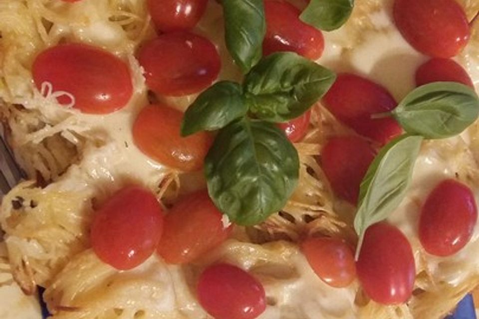 Spaghettipizza Tomate-Mozzarella