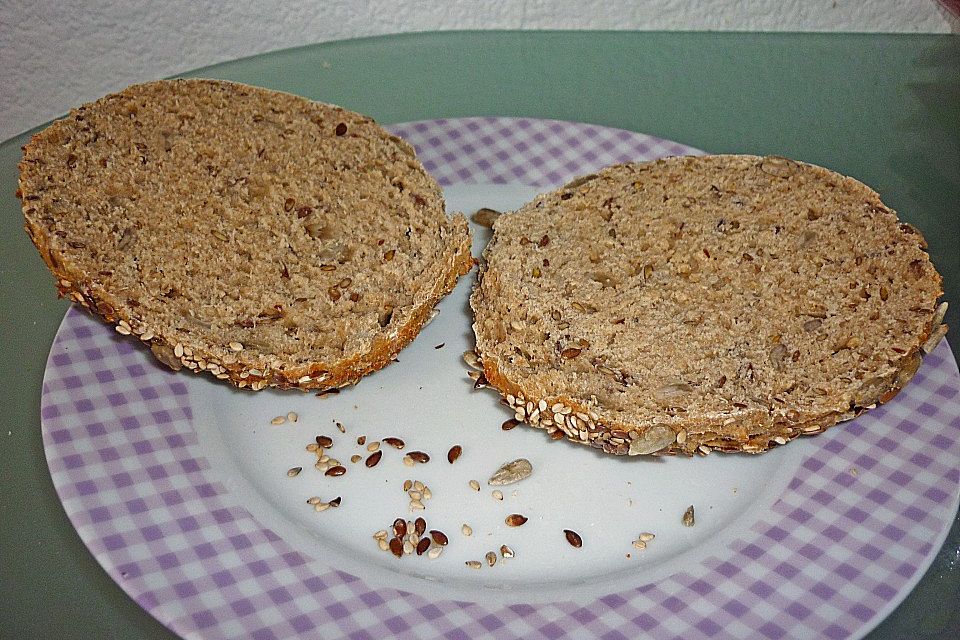 Quark - Vollkornbrötchen