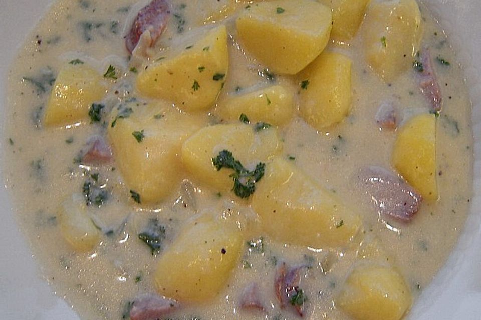 Einfache Kartoffelsuppe