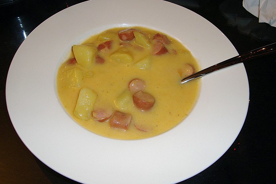 Einfache Kartoffelsuppe