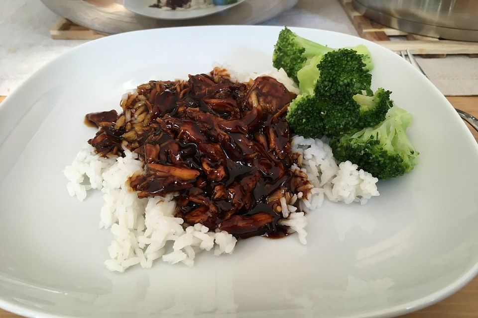 Hähnchen Teriyaki auf Reis