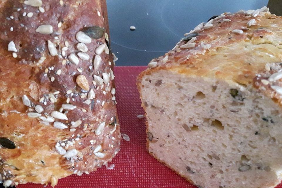 Kerniges Vollkorn-Quark-Brot