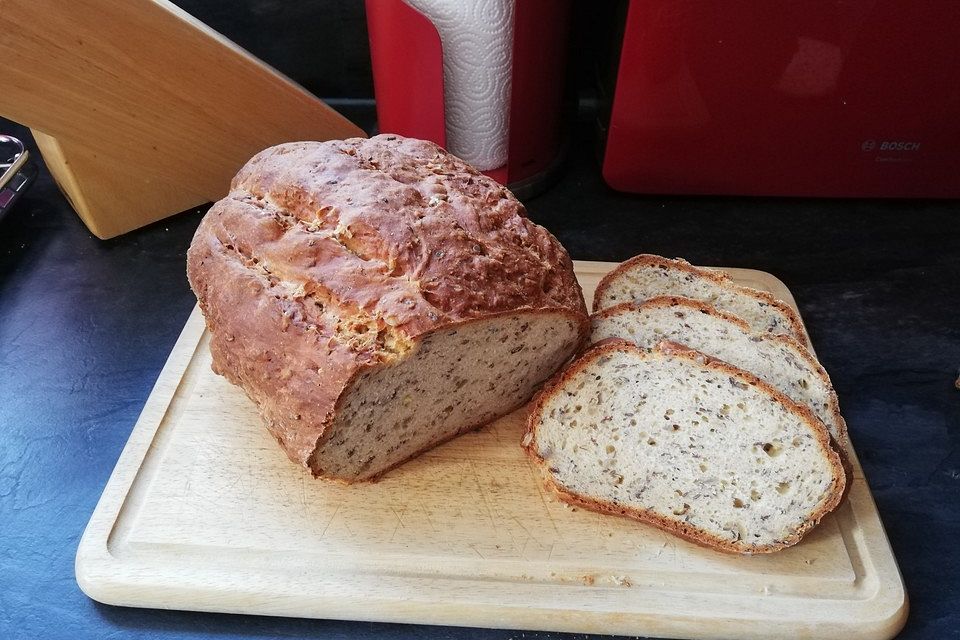 Kerniges Vollkorn-Quark-Brot