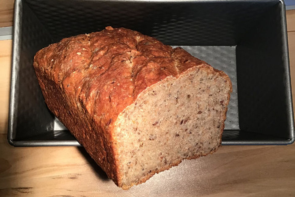 Kerniges Vollkorn-Quark-Brot