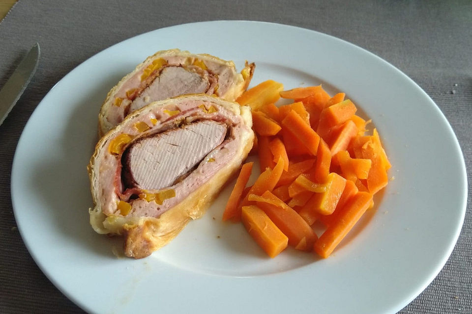 Schweinefilet im Teig