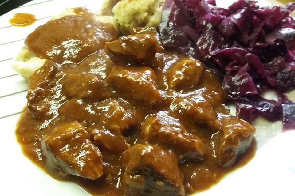 Deutsches Rindergulasch