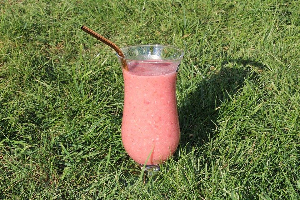 Rhabarber-Erdbeer-Smoothie