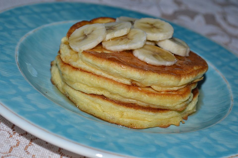 Cinnamon Swirl Pancakes