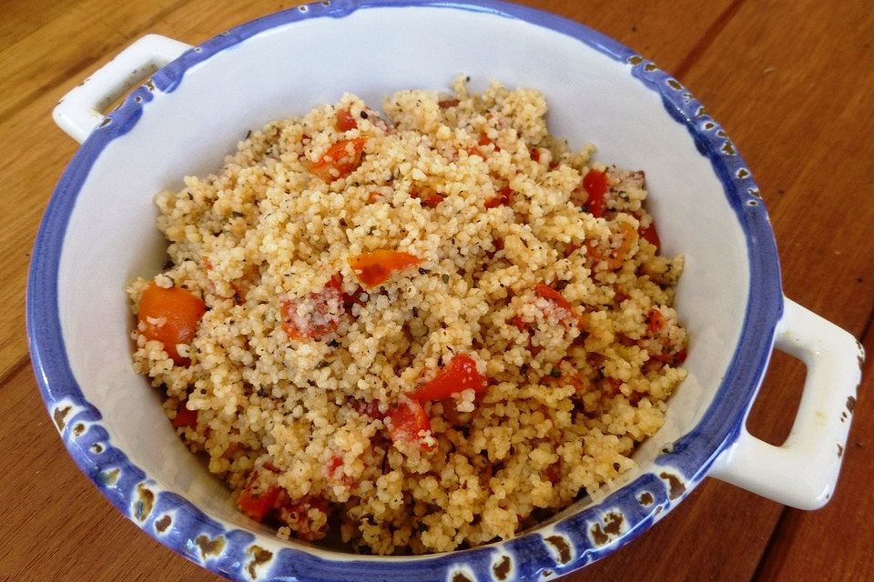 Tomaten-Couscous mit Minze