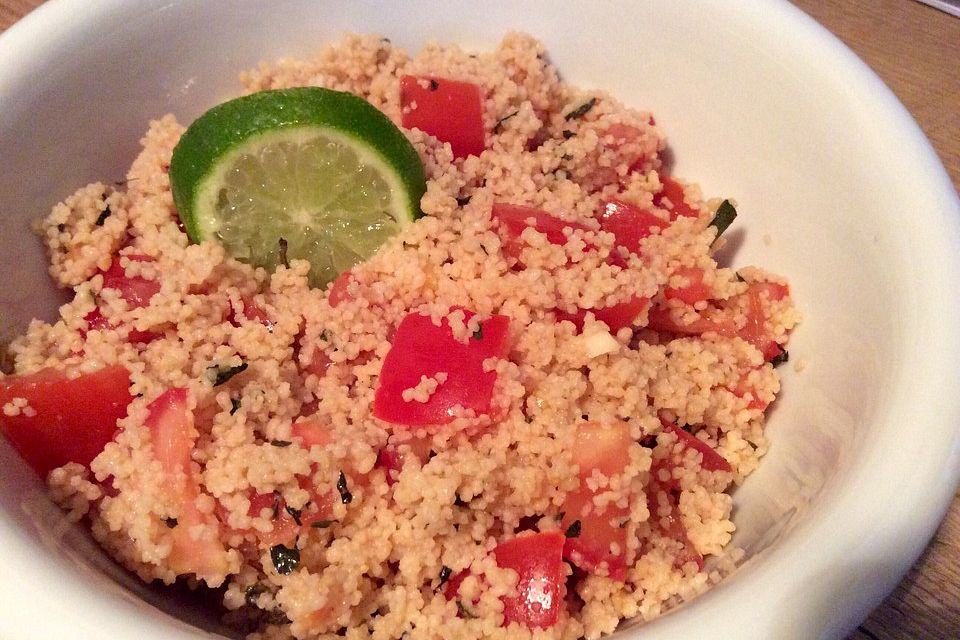 Tomaten-Couscous mit Minze