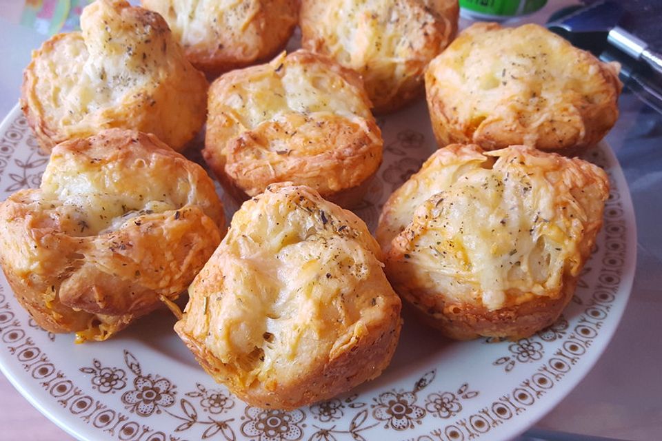 Knoblauch-Käse-Muffins