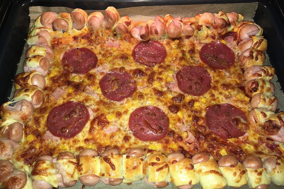 Hot Dog Pizza