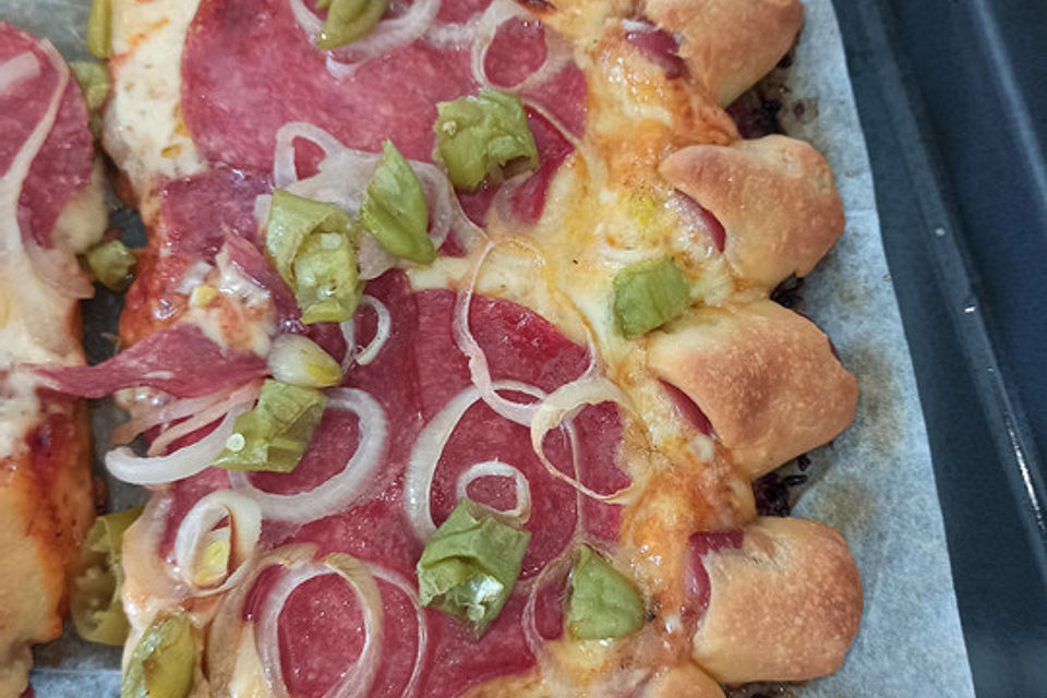 Hot Dog Pizza