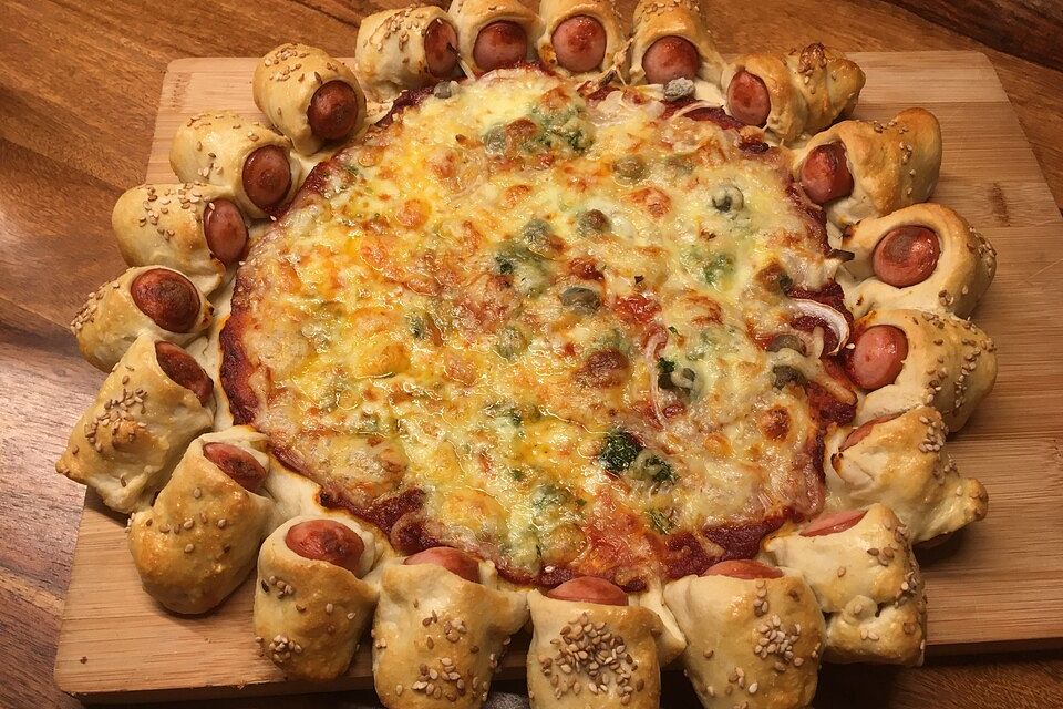 Hot Dog Pizza