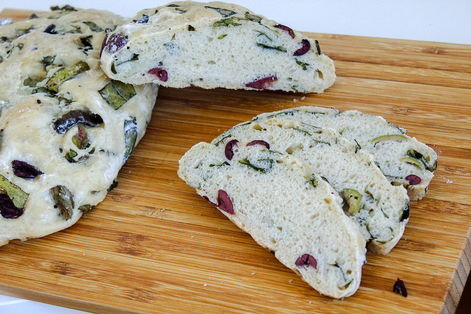 Pane casalingo alle olive