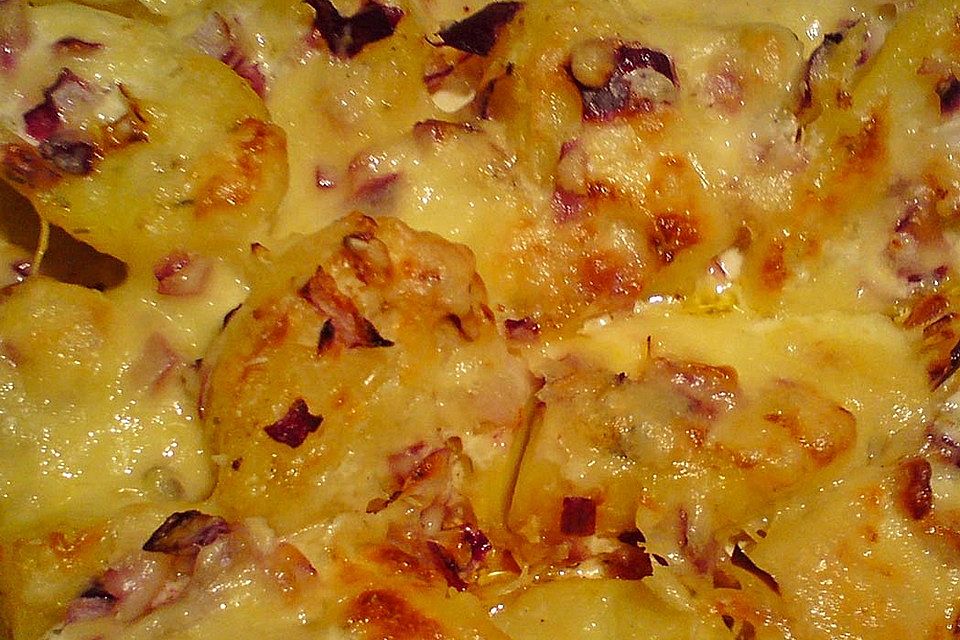 Schmandkartoffeln mit Bergkäse