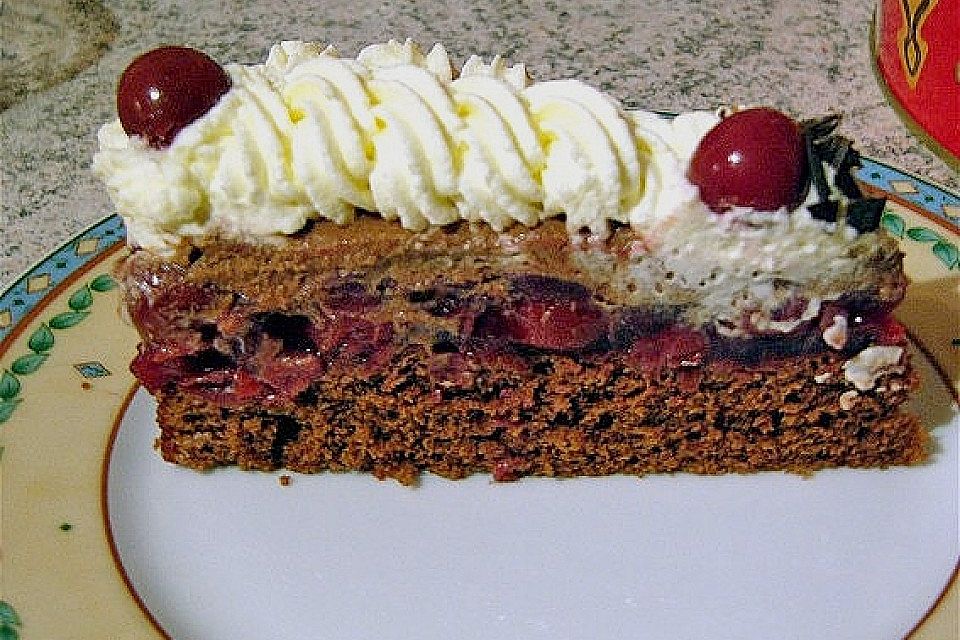 Kirsch - Schokoladen - Torte