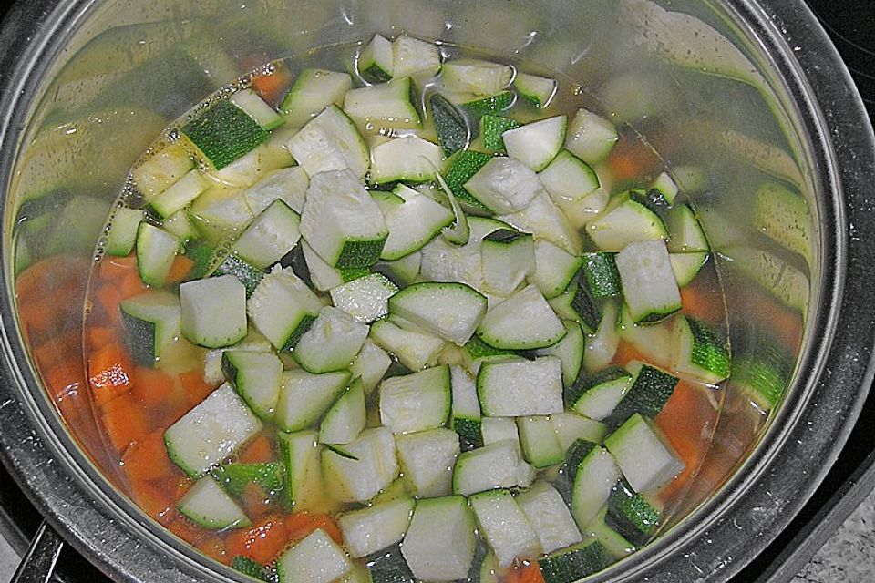 Zucchini - Creme - Suppe