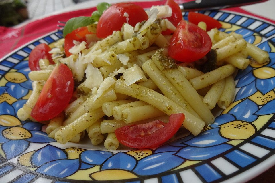 Pasta mit Bärlauchpesto