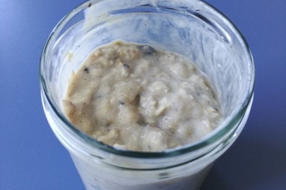 Overnight Oats mit Buttermilch