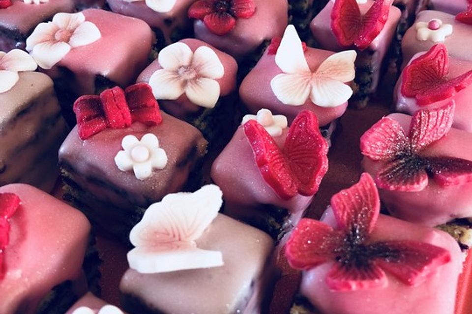 Petit Fours