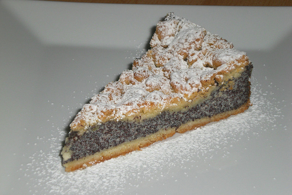 Schneller Mohnkuchen mit Streuseln