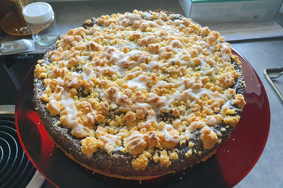 Schneller Mohnkuchen mit Streuseln