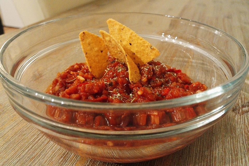 Scharfer Salsa Dip