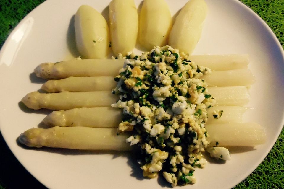 Spargel à la Flamande