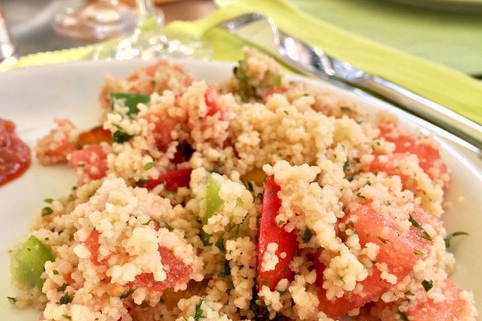 Fruchtiger Couscous-Melonen-Salat